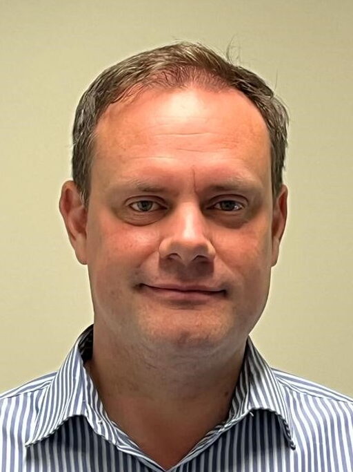 Dr Stuart Swain